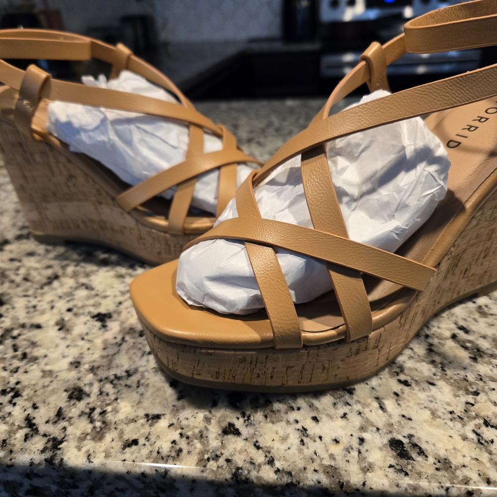 Trendy Tan Wedge Sandals
